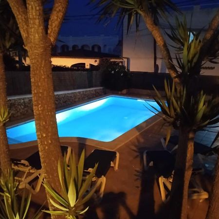 Hermosa Casa Con Piscina Cerca De La Playa De Punta Prima Пунта Прима Екстериор снимка