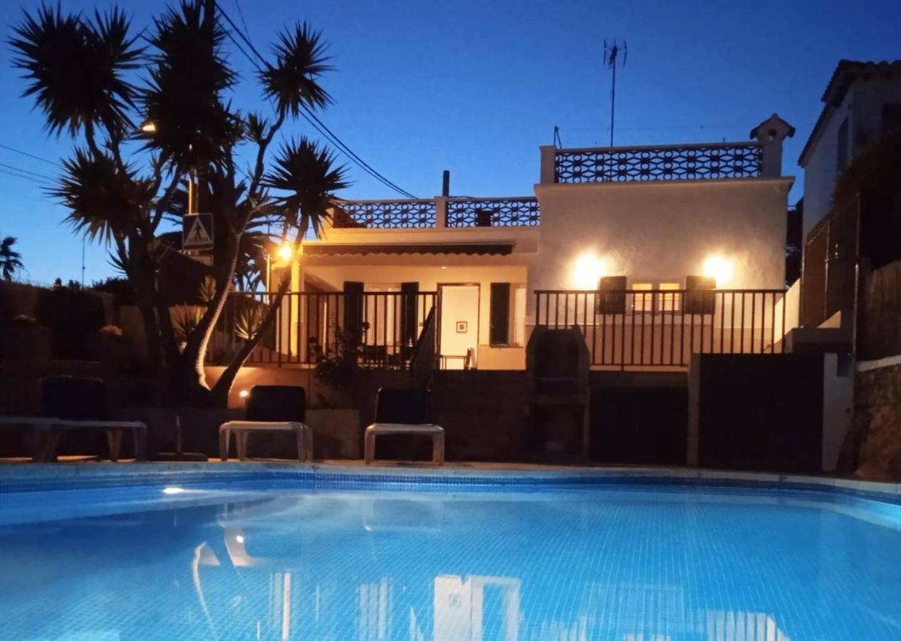 Hermosa Casa Con Piscina Cerca De La Playa De Punta Prima Пунта Прима Екстериор снимка